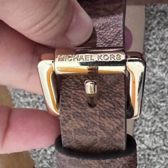 Michael Kors signature pront belt bag Size S/M - Picture 3 of 15